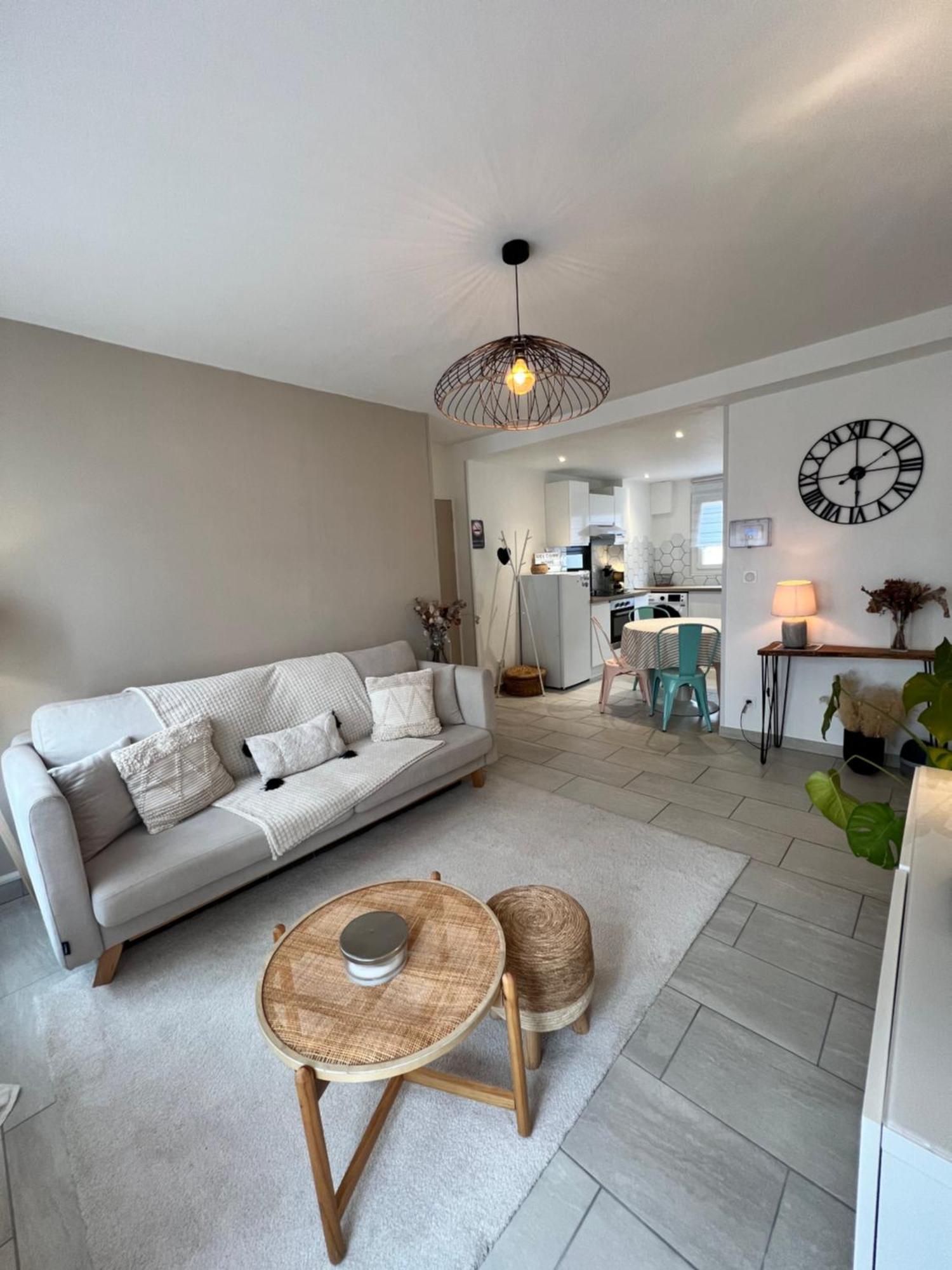 Le Bellevue - T3 - Gare & Les Jardins Darcy - Parking Free Apartment Dijon Exterior photo